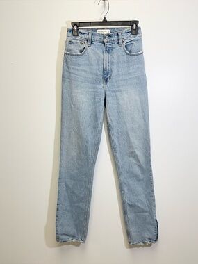 Abercrombie & Fitch The 90s Straight Ultra High Rise Ankle Slit Jeans 26 / 2